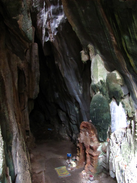 Phnom Chhnork Caves, Kampot, Cambodia